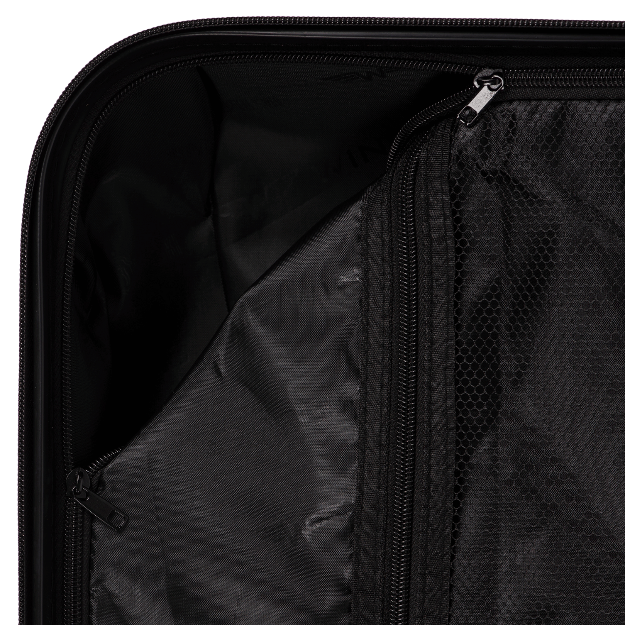 Small cabin Wings x Jagiellonia suitcase BEE 18"