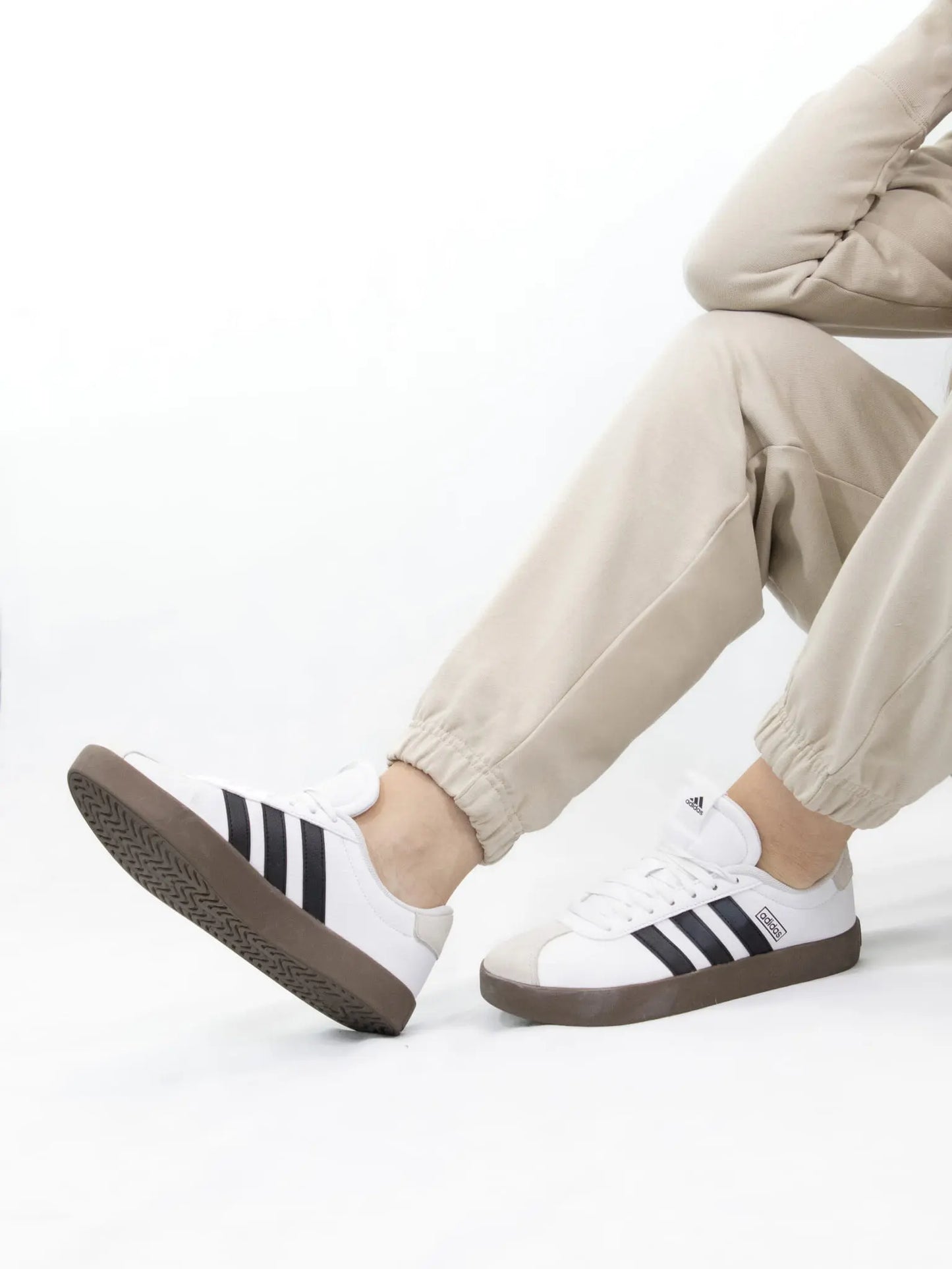 Beżowy komplet Dresowy OVERSIZE z haftem Wings x Paprocki & Brzozowski UNISEX WINGS X PAPROCKI BRZOZOWSKI