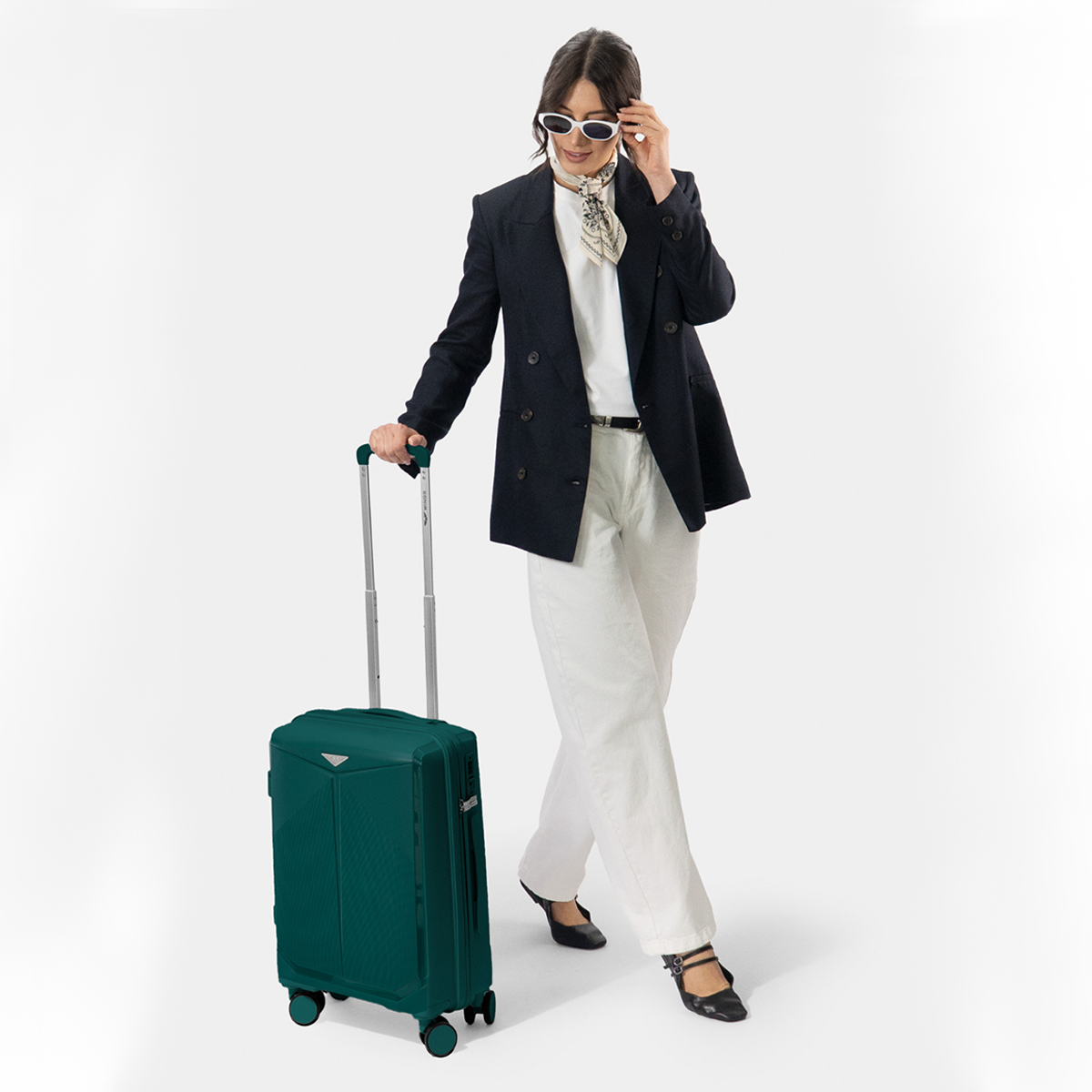 Кабинен куфар Wings COCKATIEL полипропилен 20" ТЪМНОЗЕЛЕН