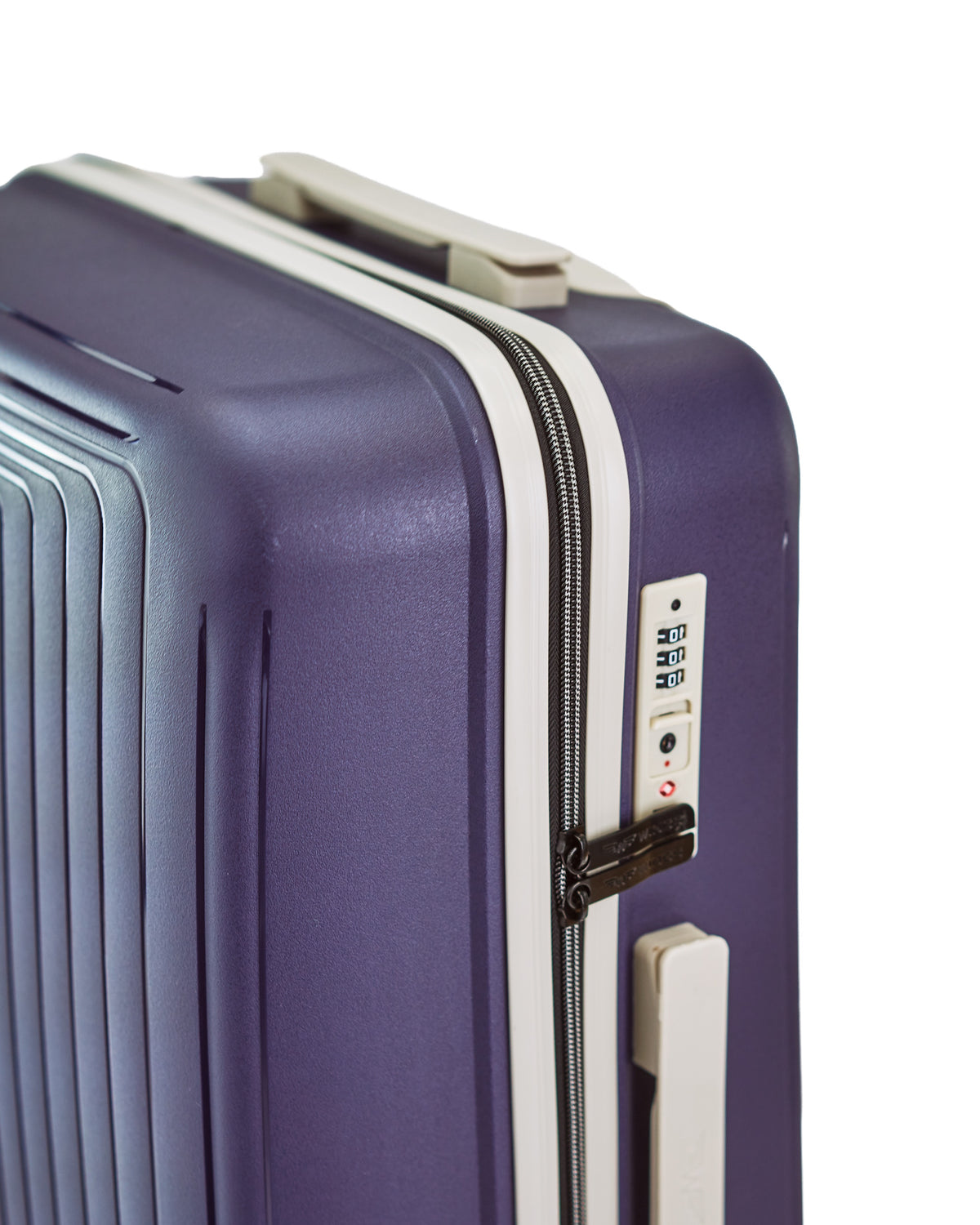 Medium WINGS PUFFIN 24" Suitcase BLUE