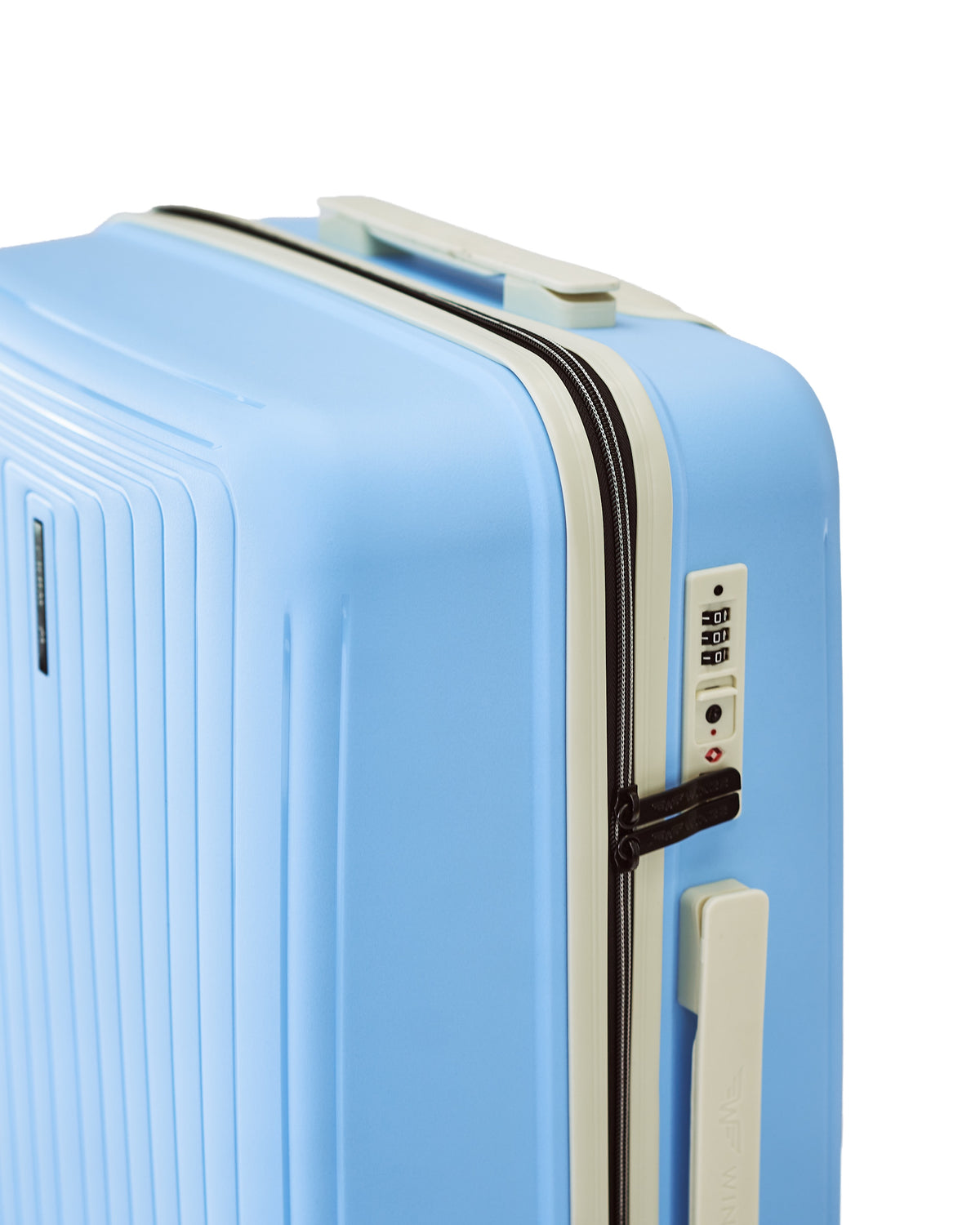 LARGE WINGS PUFFIN 28" SUITCASE LIGHT BLUE