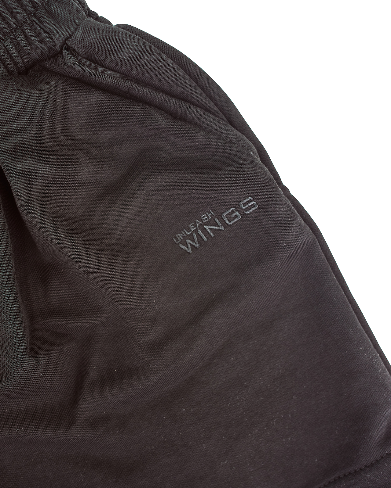 Dámské teplákové šortky UNLEASH WINGS ČERNÉ