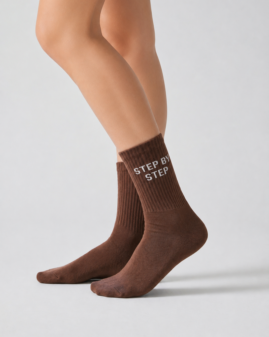 WINGS UNLEASH BROWN women's socks