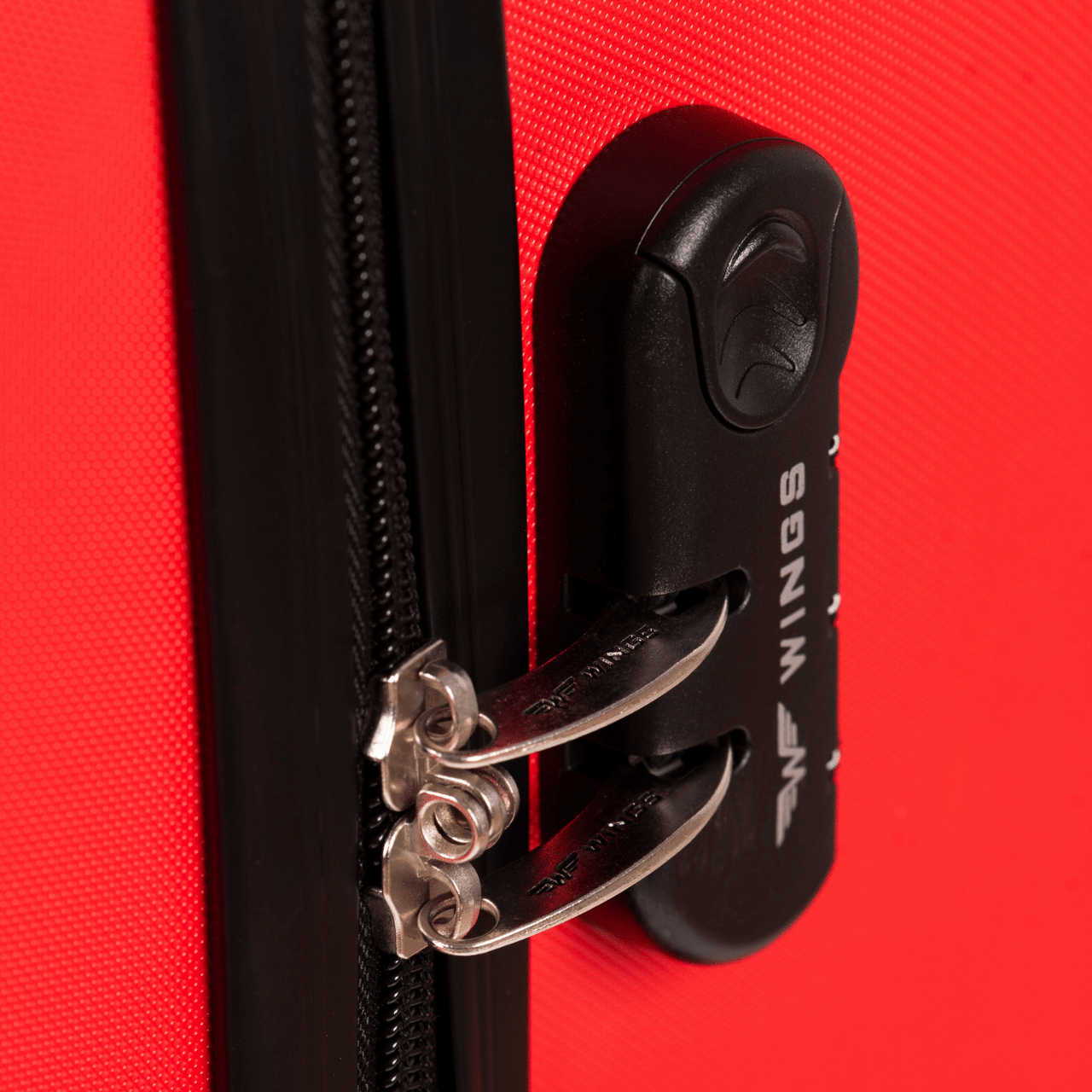 МАЛЪК КАБИНЕН КУФАР WINGS PLOVER 20" ЧЕРВЕН