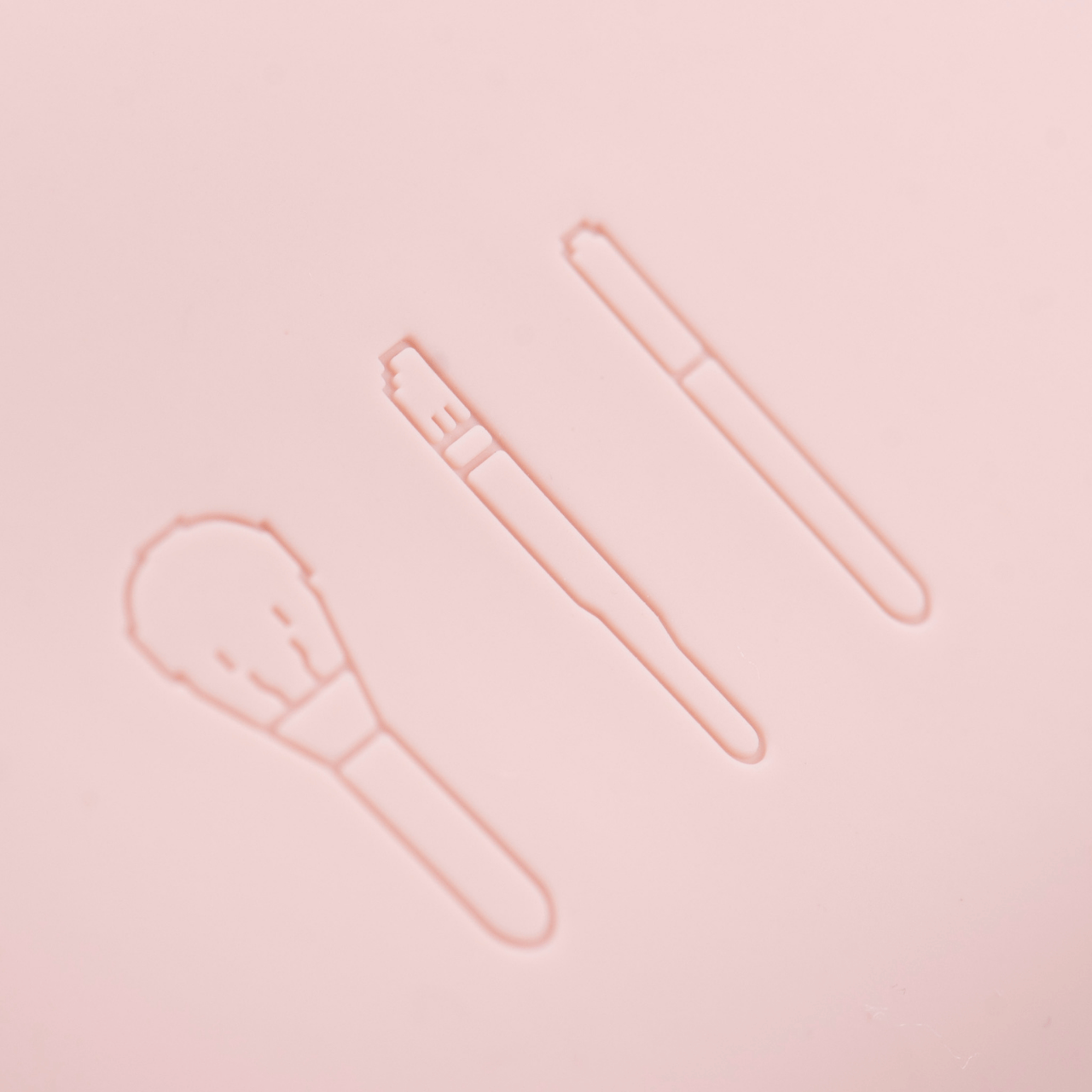 Silicone Travel Case for Brushes PINK