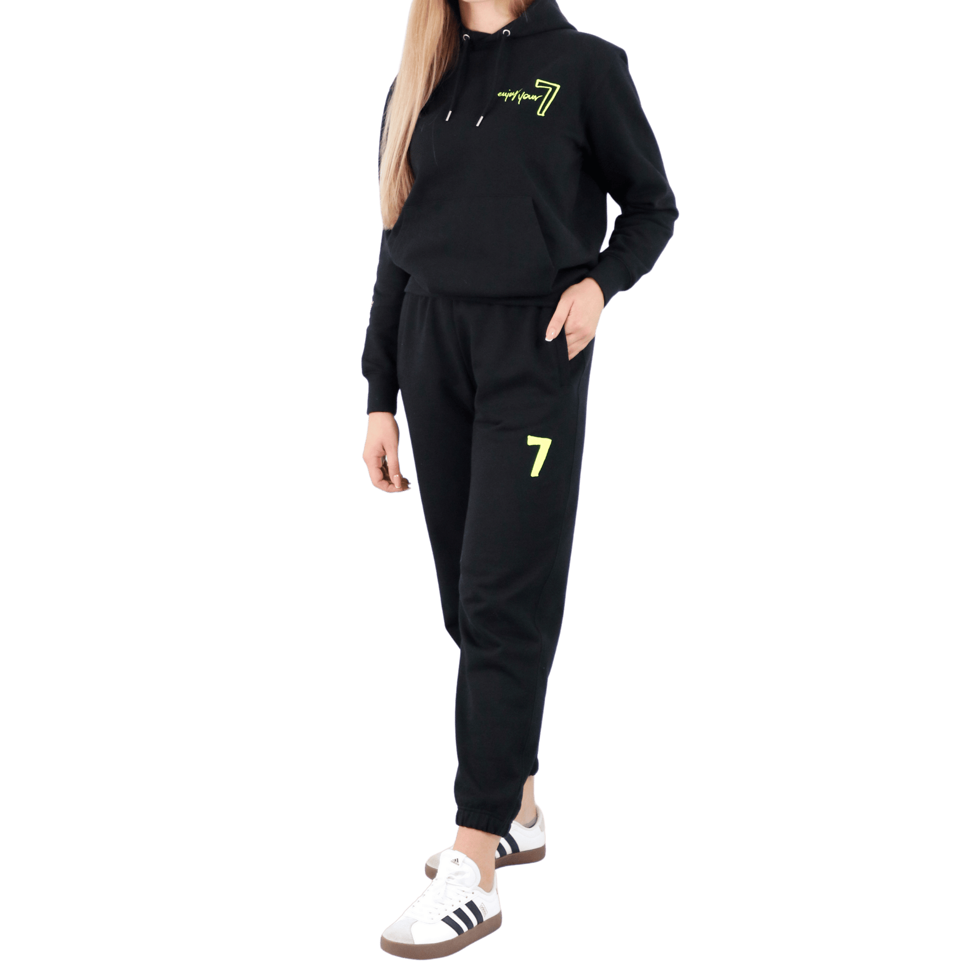 Czarny komplet Dresowy OVERSIZE z haftem Wings x Paprocki & Brzozowski UNISEX WINGS X PAPROCKI BRZOZOWSKI