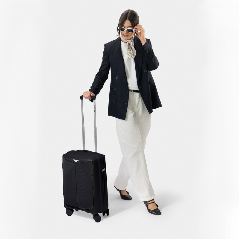 Kabinový kufr Wings COCKATIEL z polypropylenu 20" ČERNÝ