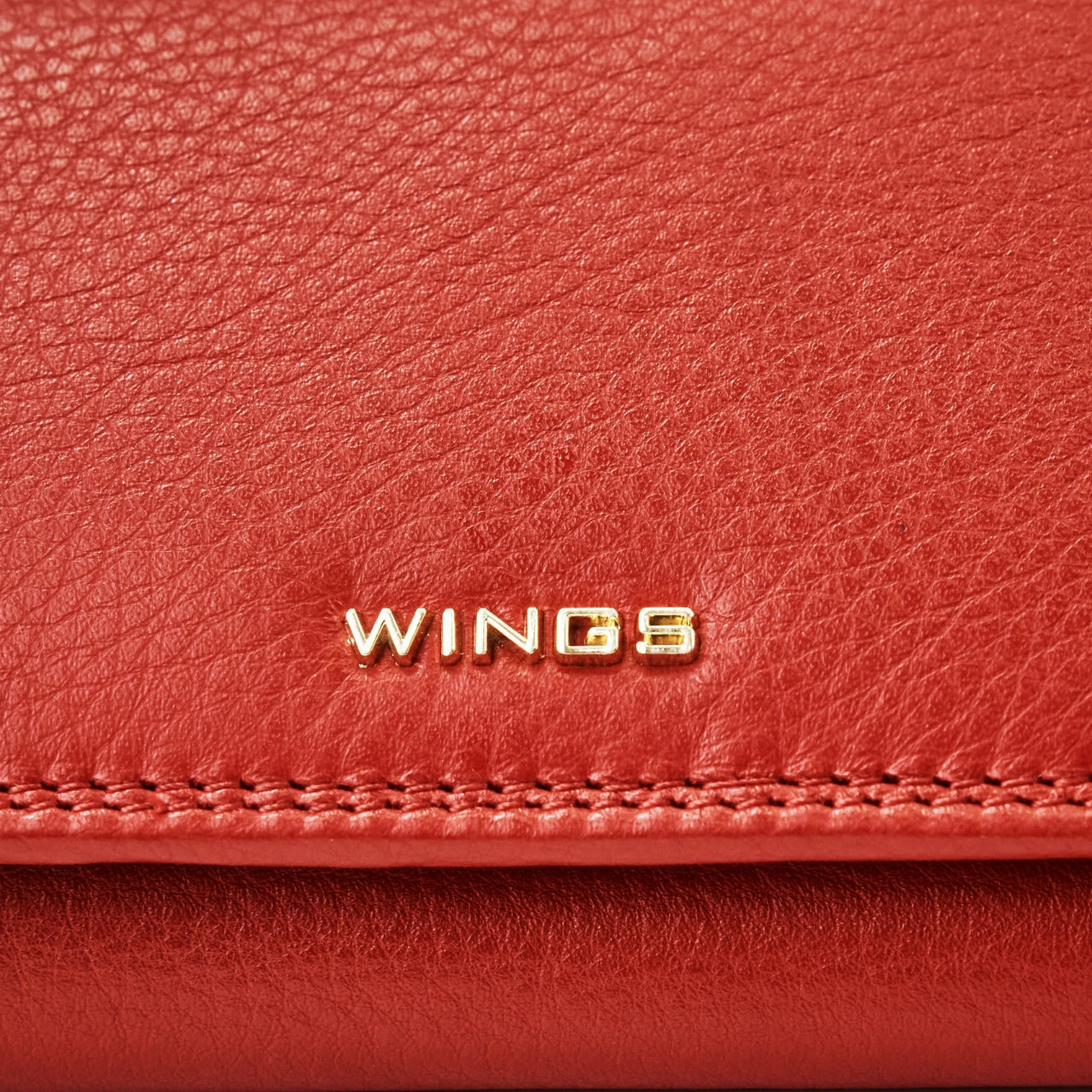 Damski portfel skórzany WINGS z ochroną RFID o pojemnym wnętrzu RED LEATHER COLLECTION
