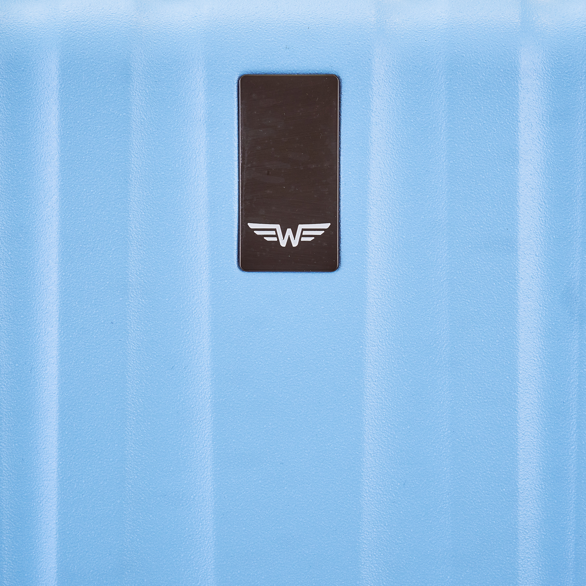 Stredný kufor WINGS GREBE 24" SVETLOMODRÝ