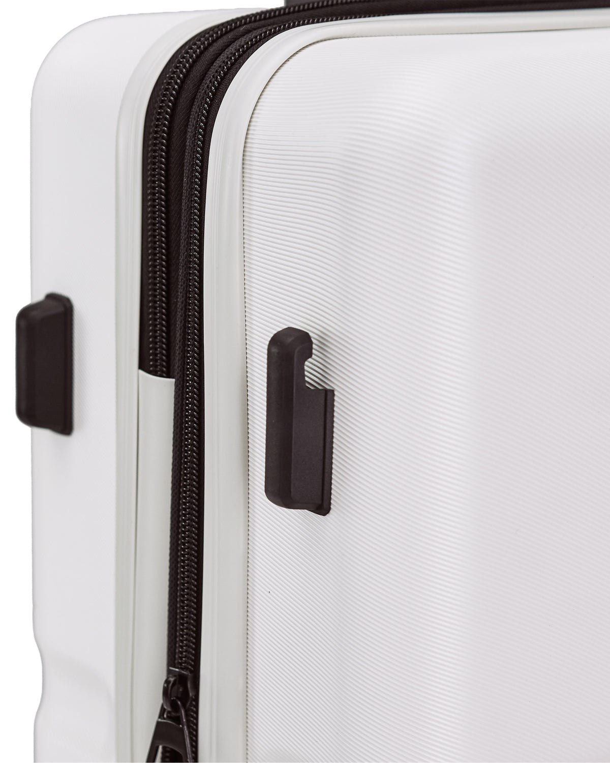 Valiză medie WINGS MAGPIE 24" ALB CREM