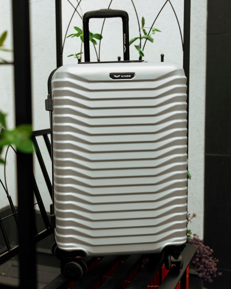 Kabinkový kufřík WINGS PC SEA EAGLE 20" STŘÍBRNÝ