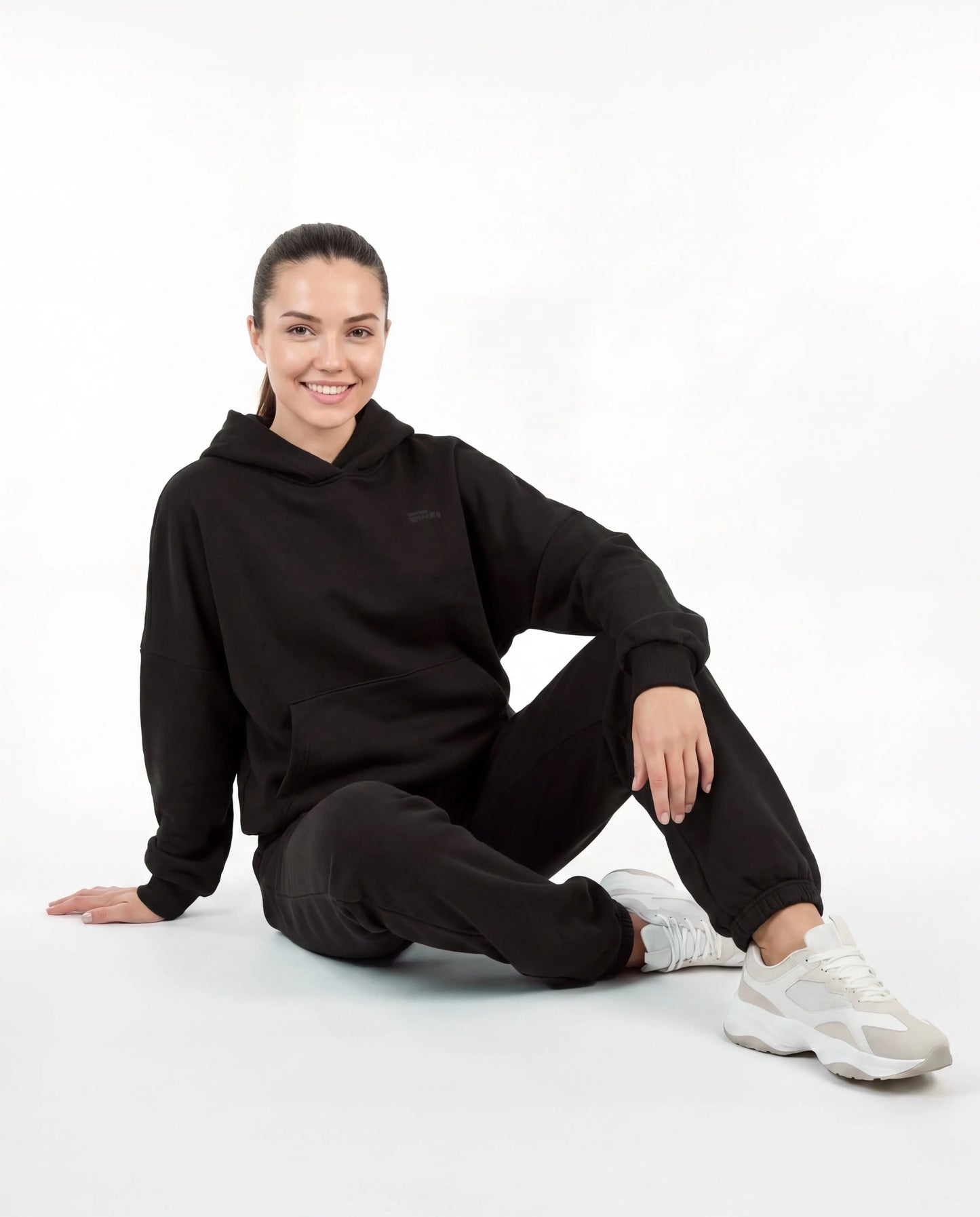 Komplet dresowy WINGS UNLEASH damski oversize bawełna BLACK WINGS UNLEASH