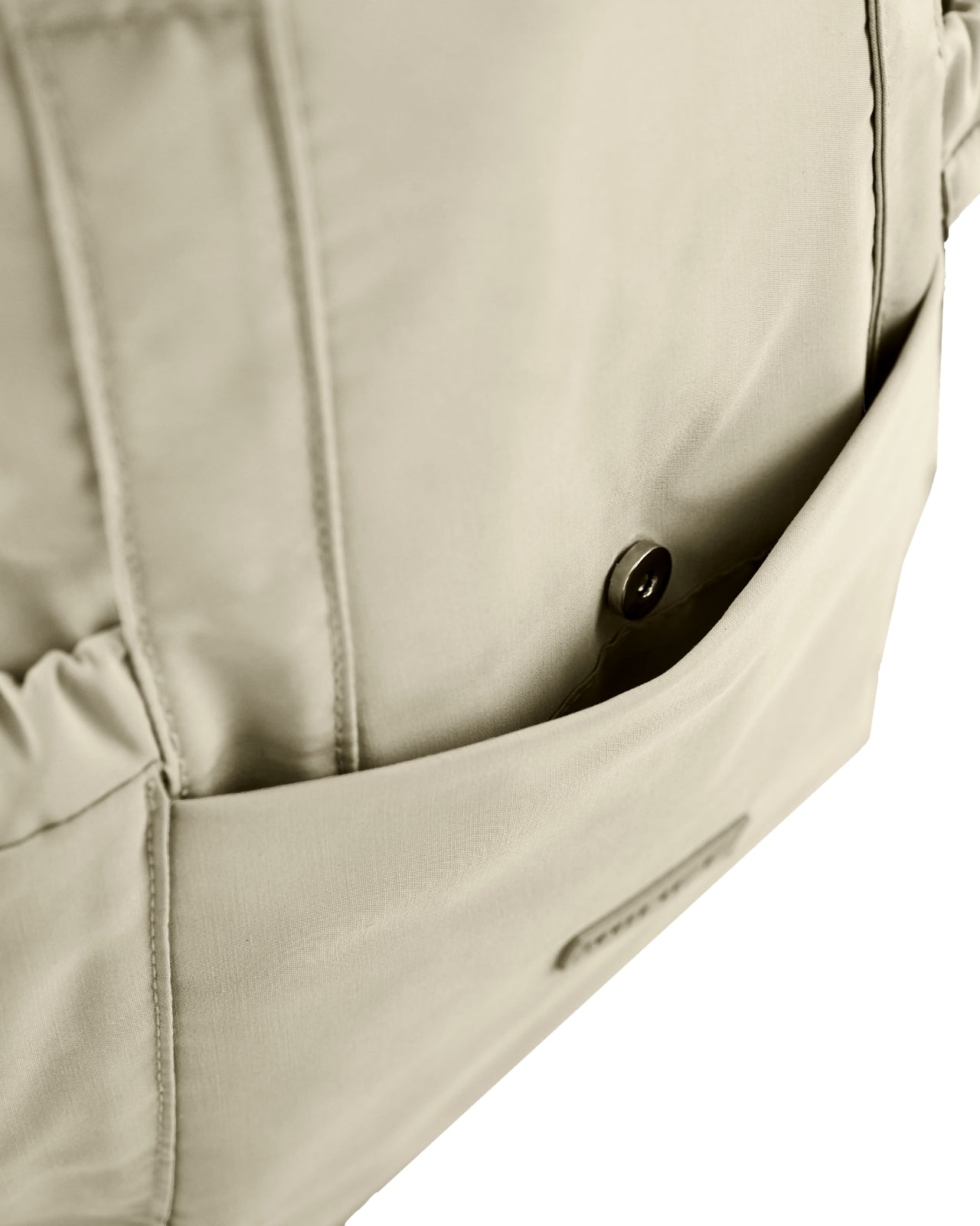 Malý batoh WINGS SOLENNE 12L na 14palcový notebook městský BEIGE