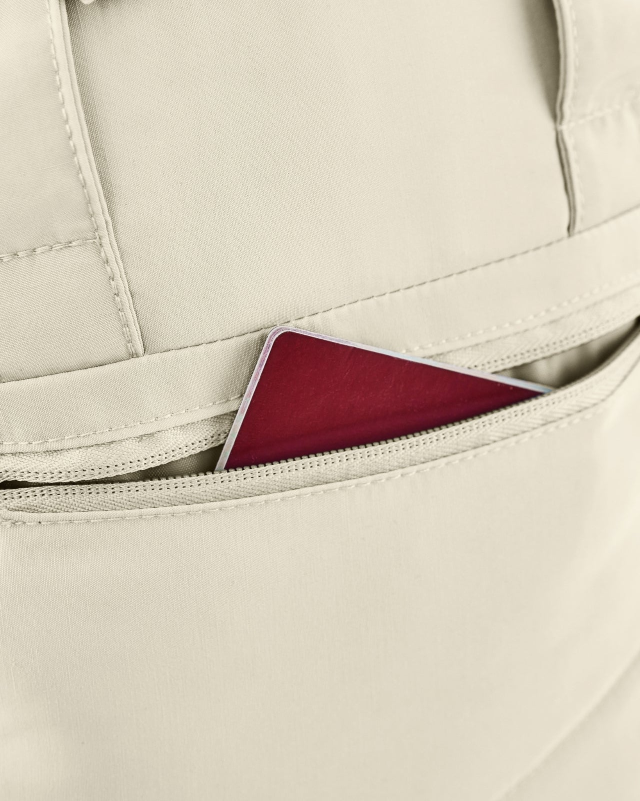 Malý batoh WINGS SOLENNE 12L na 14palcový notebook městský BEIGE