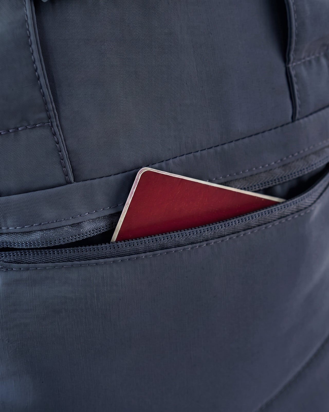 Malý batoh WINGS SOLENNE 12L na notebook do práce a školy NAVY BLUE