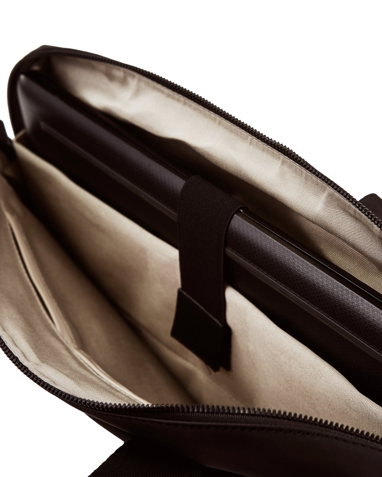 Bolsa para portátil WINGS WILLOW 15,6 pulgadas NEGRA