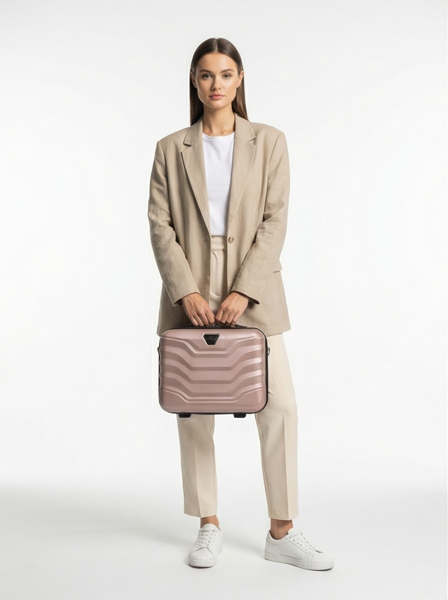 AI-generated photoshoot [sp:cmnkhlyb100i9c72742d9gcnp]