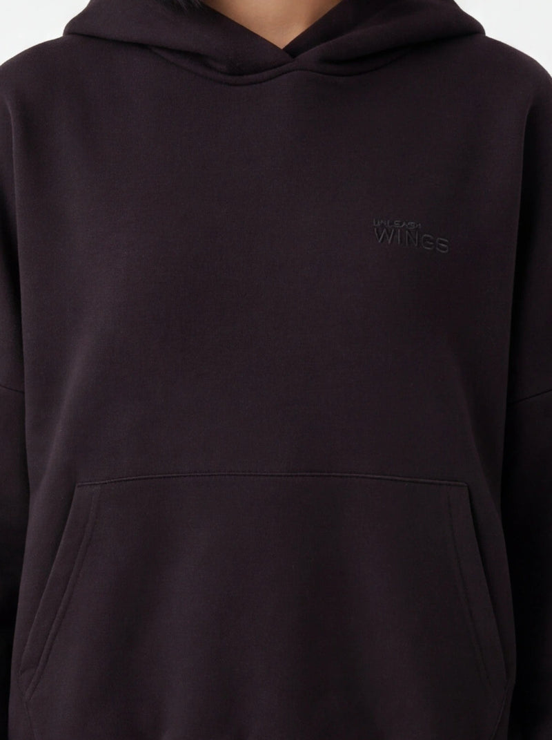 Oversized damtröja UNLEASH WINGS BLACK